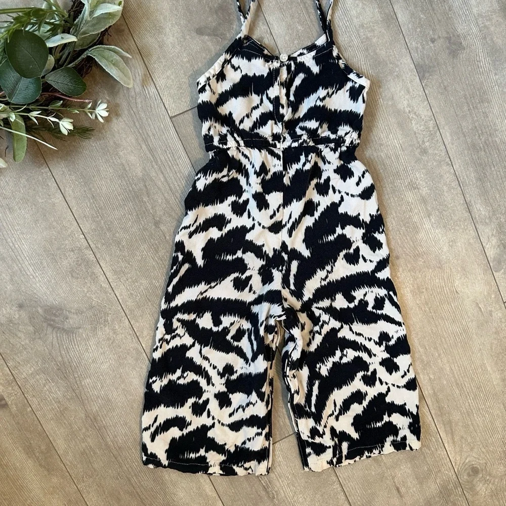 Old Navy Toddler Girl Cinched Waist One Piece Jumpsuit Size 2t
